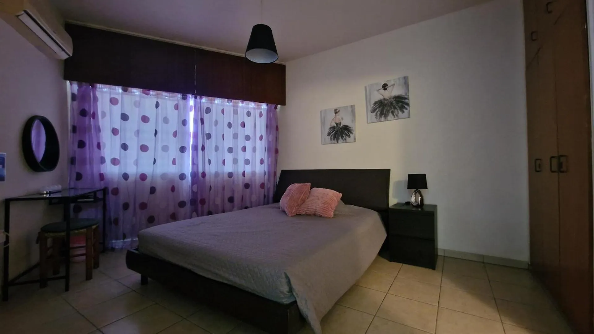 Serenity By The Sea Larnaca 0*,